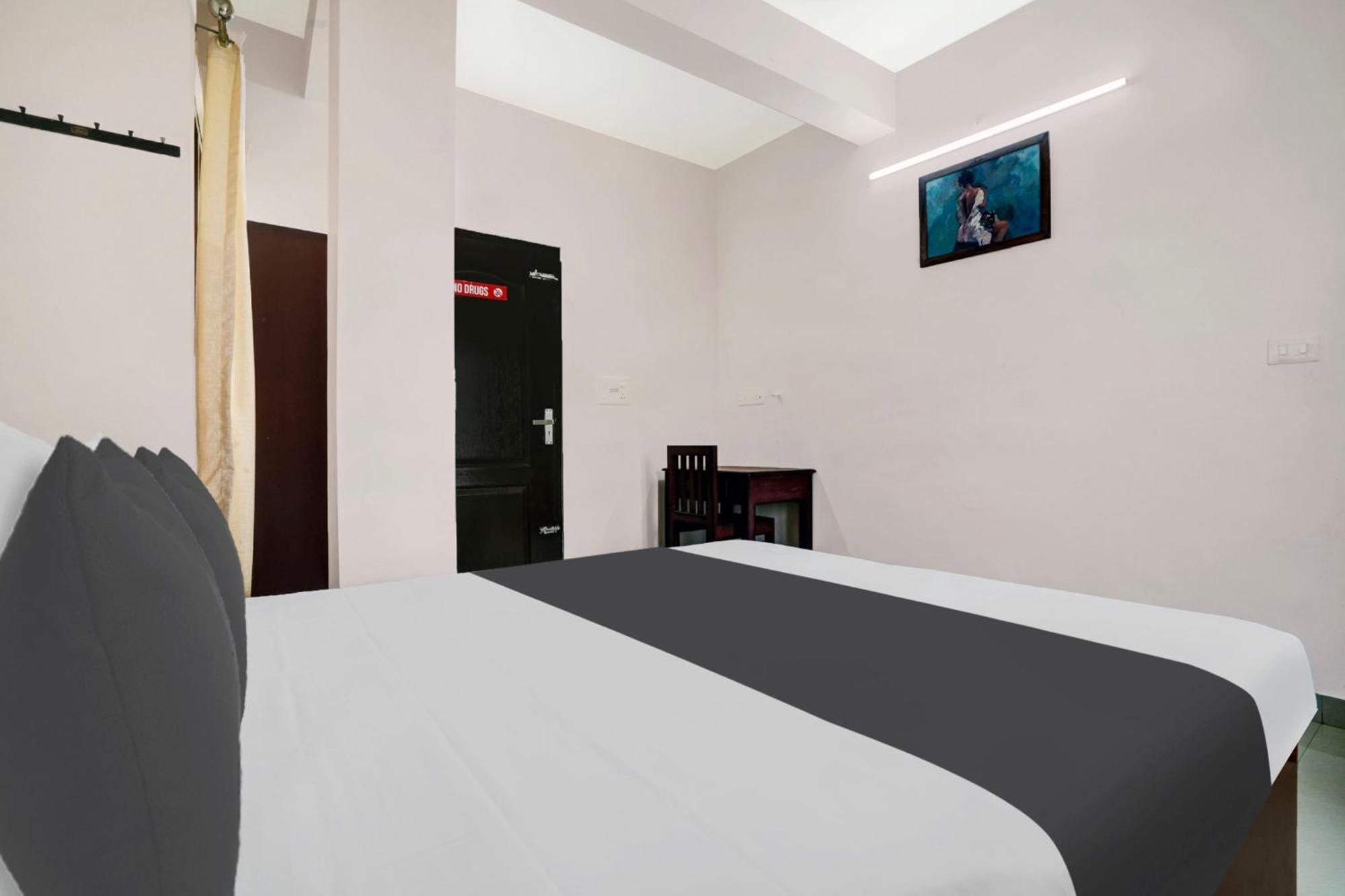 Hotel O Grand Residency Ambalapulai Екстериор снимка
